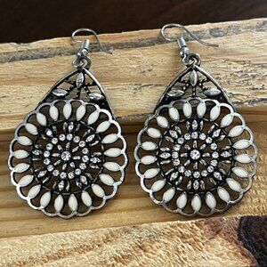 Medallion Earrings Silver Tone Rhinestone Boho Western Sparkle